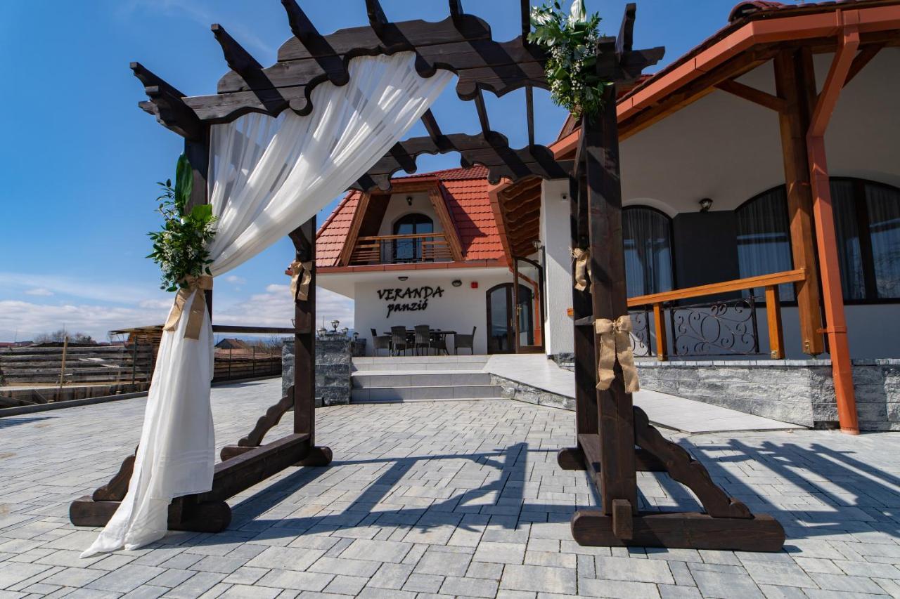 Veranda Panzio Remetea  Esterno foto
