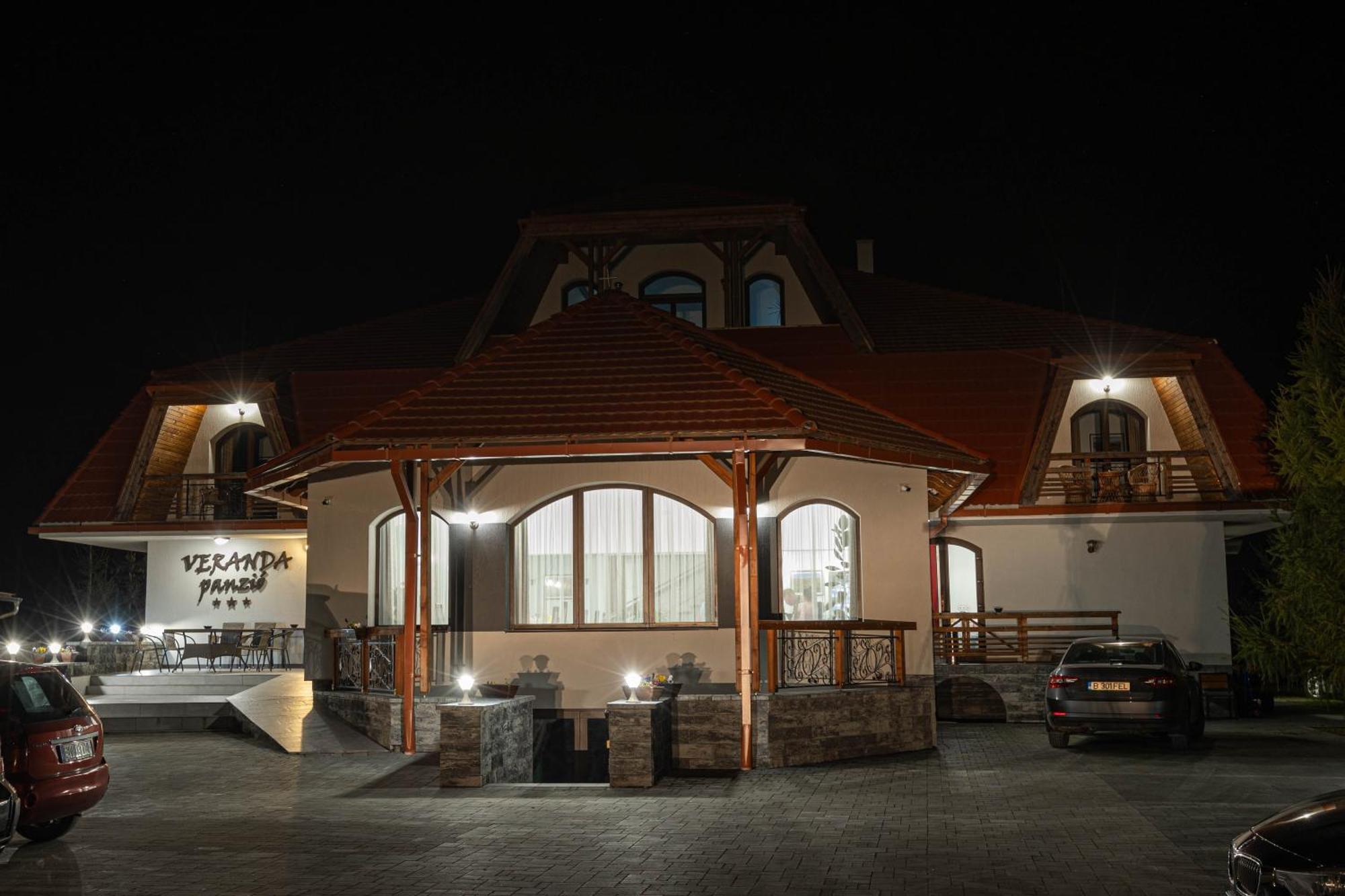 Veranda Panzio Remetea  Esterno foto