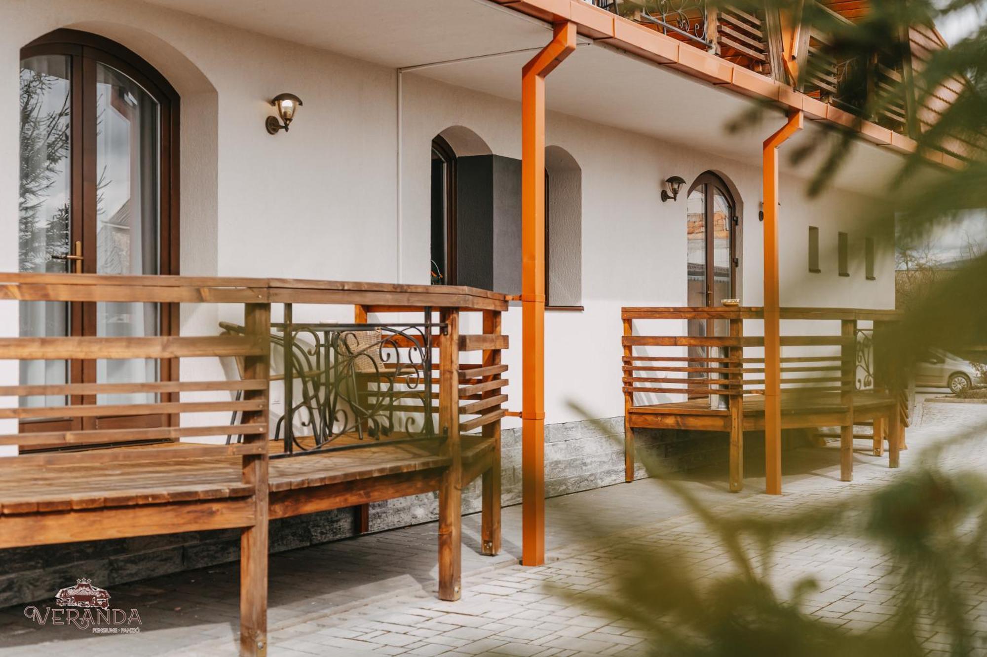Veranda Panzio Remetea  Esterno foto