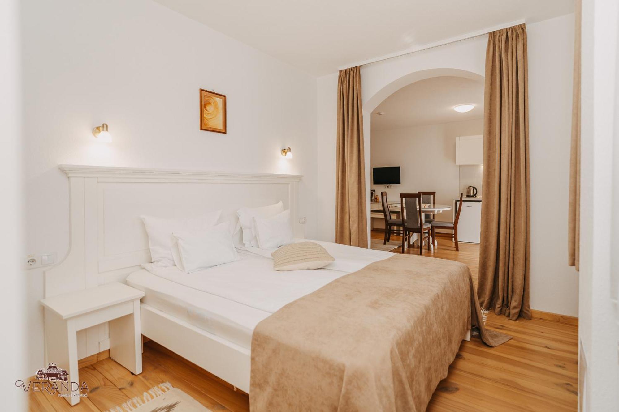 Veranda Panzio Remetea  Esterno foto